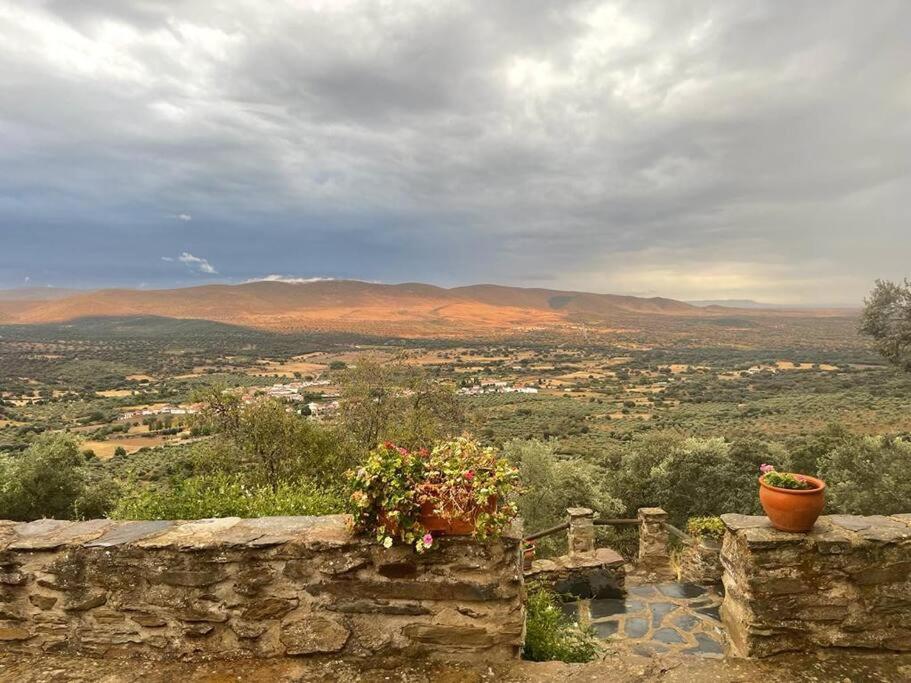Casa Rural La Cordonera Herguijuela Exteriér fotografie